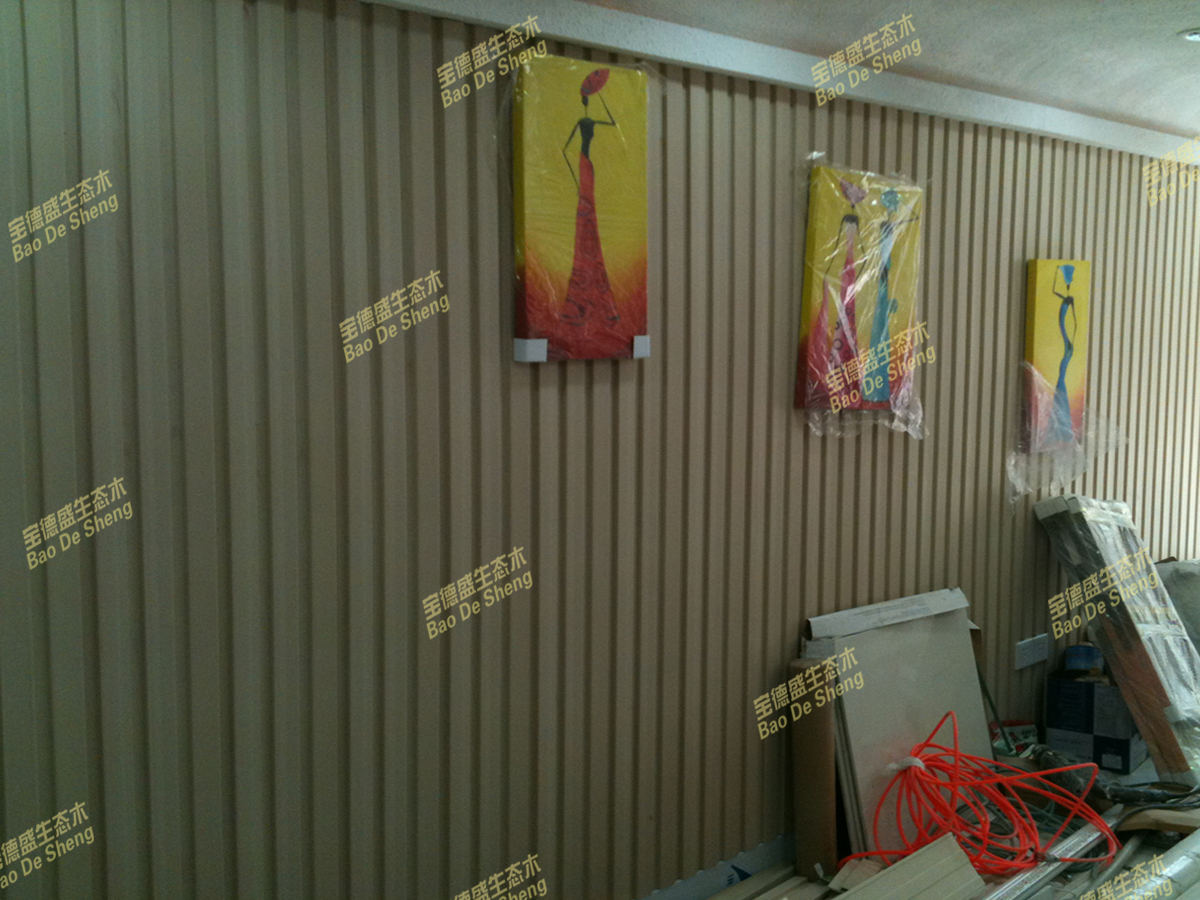 ��̬ľ����Ӧ��