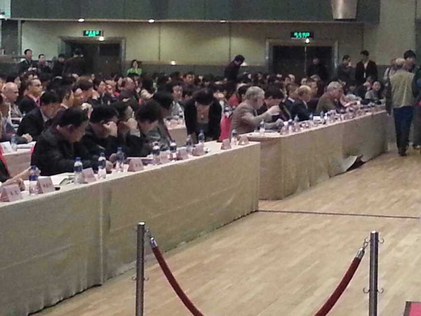 ������ɫ����������λ����������۽�����